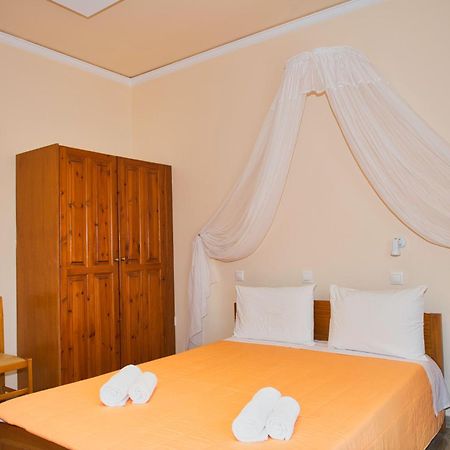 Villa Nikos Karamolegkos Kamari Dış mekan fotoğraf