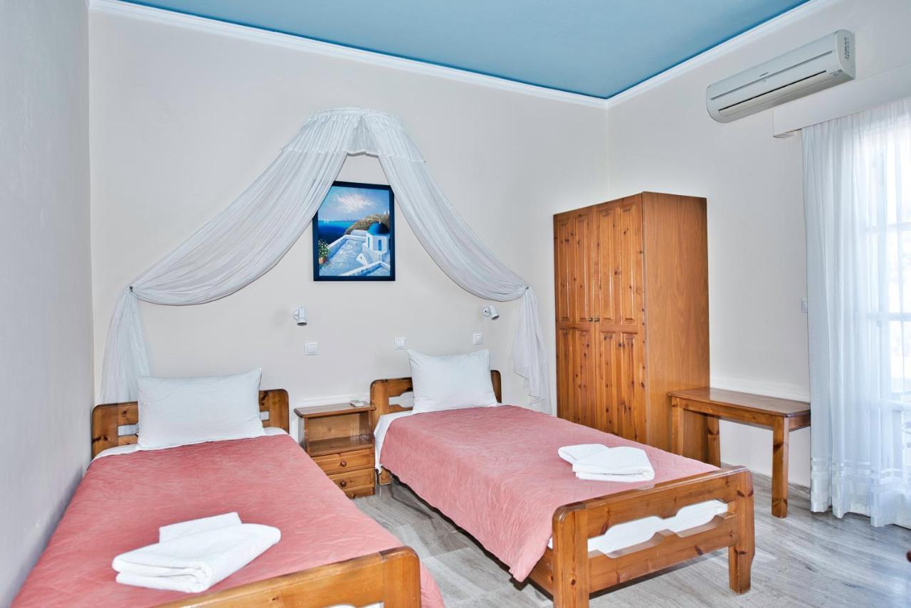 Villa Nikos Karamolegkos Kamari Dış mekan fotoğraf