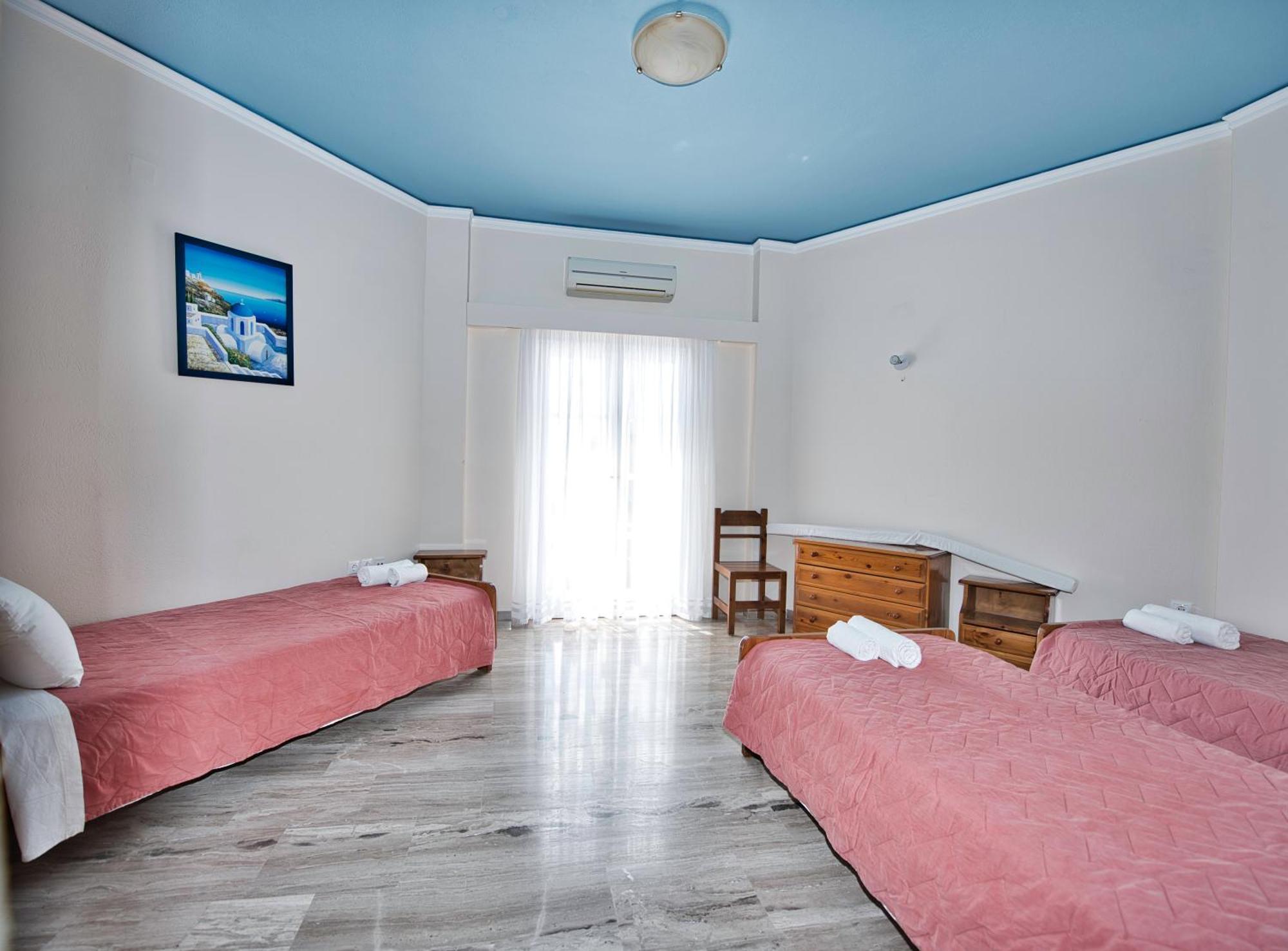 Villa Nikos Karamolegkos Kamari Dış mekan fotoğraf