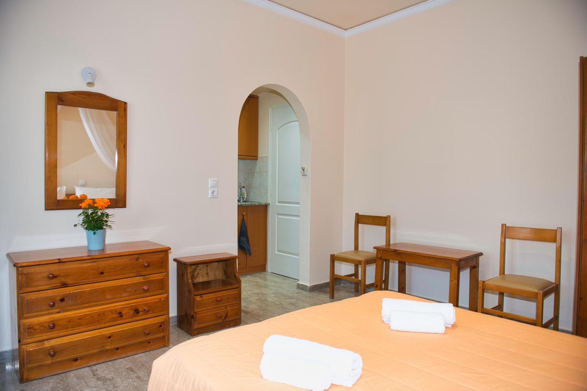 Villa Nikos Karamolegkos Kamari Dış mekan fotoğraf