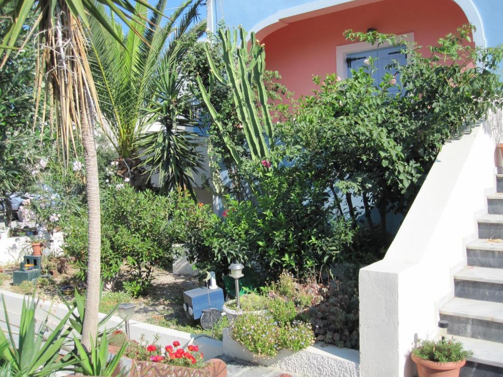 Villa Nikos Karamolegkos Kamari Dış mekan fotoğraf
